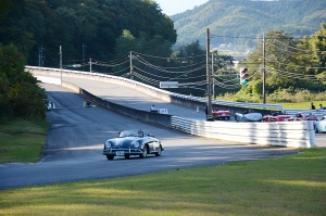 PORSCHE 356 A SPEEDSTER competes PC competition in Hero Sinoi Circuit