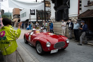 CISITALIA COLOMBO BARCHETTA leaves Iizaka Onsen after receiving stamp